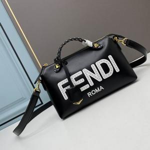 Fendi Handbags 552